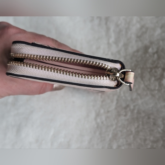 Kate Spade Champagne Toss Pink Continental Zip Wallet - Picture 7 of 7